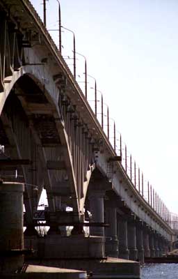 Саратов. Мост с фарватера Волги